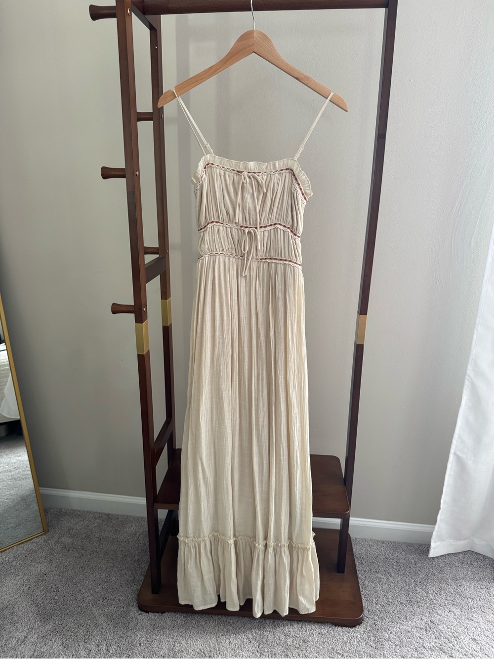 Sincerely Jules Ivory / Light Creat Crochet Trim Maxi Dress XS
